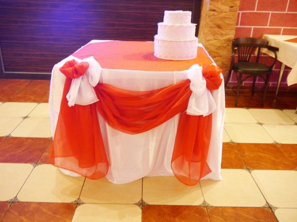 оформление свадебного зала в красном цвете ресторан Шале г. Солигорск 8840